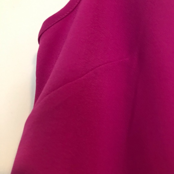 Kasper keyhole sleeveless top. NWT. - Picture 5 of 11